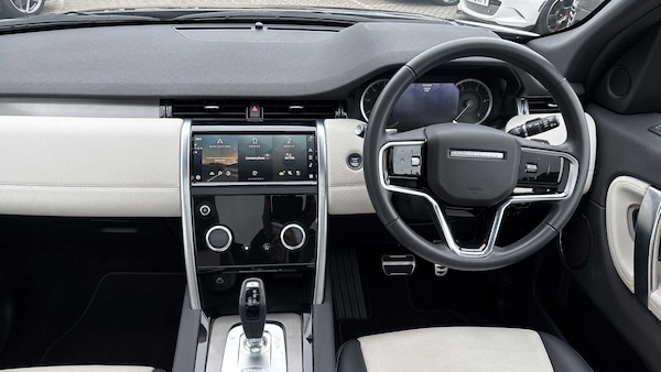 Used Land Rover Discovery Sport 2023 for sale - 76262527: Photo 17