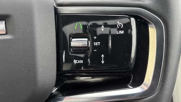 Used Land Rover Discovery Sport 2023 for sale - 76262527: Photo 25