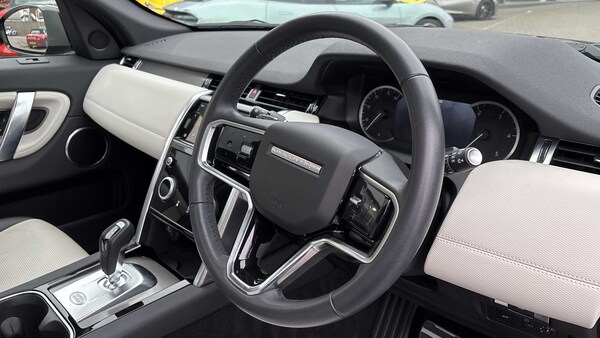 Used Land Rover Discovery Sport 2023 for sale - 76262527: Photo 6