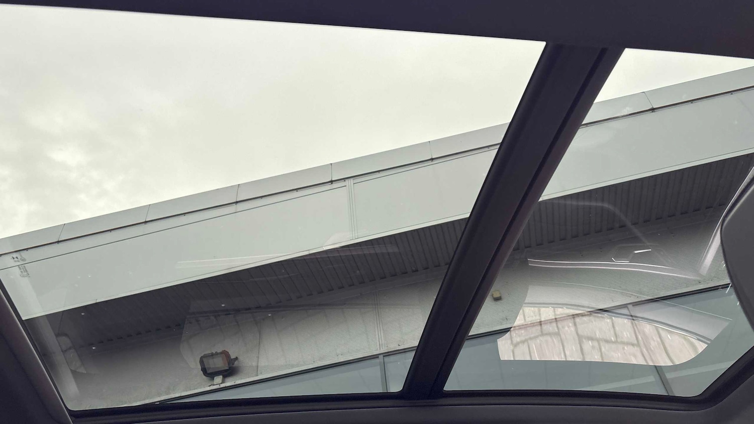 Used Volkswagen Touareg 2023 for sale - 76435784: Photo 19