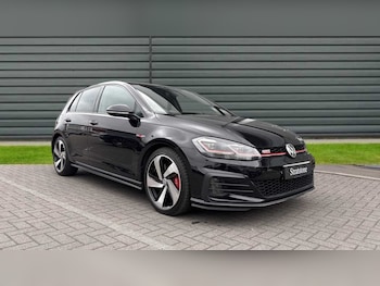 Volkswagen - Golf