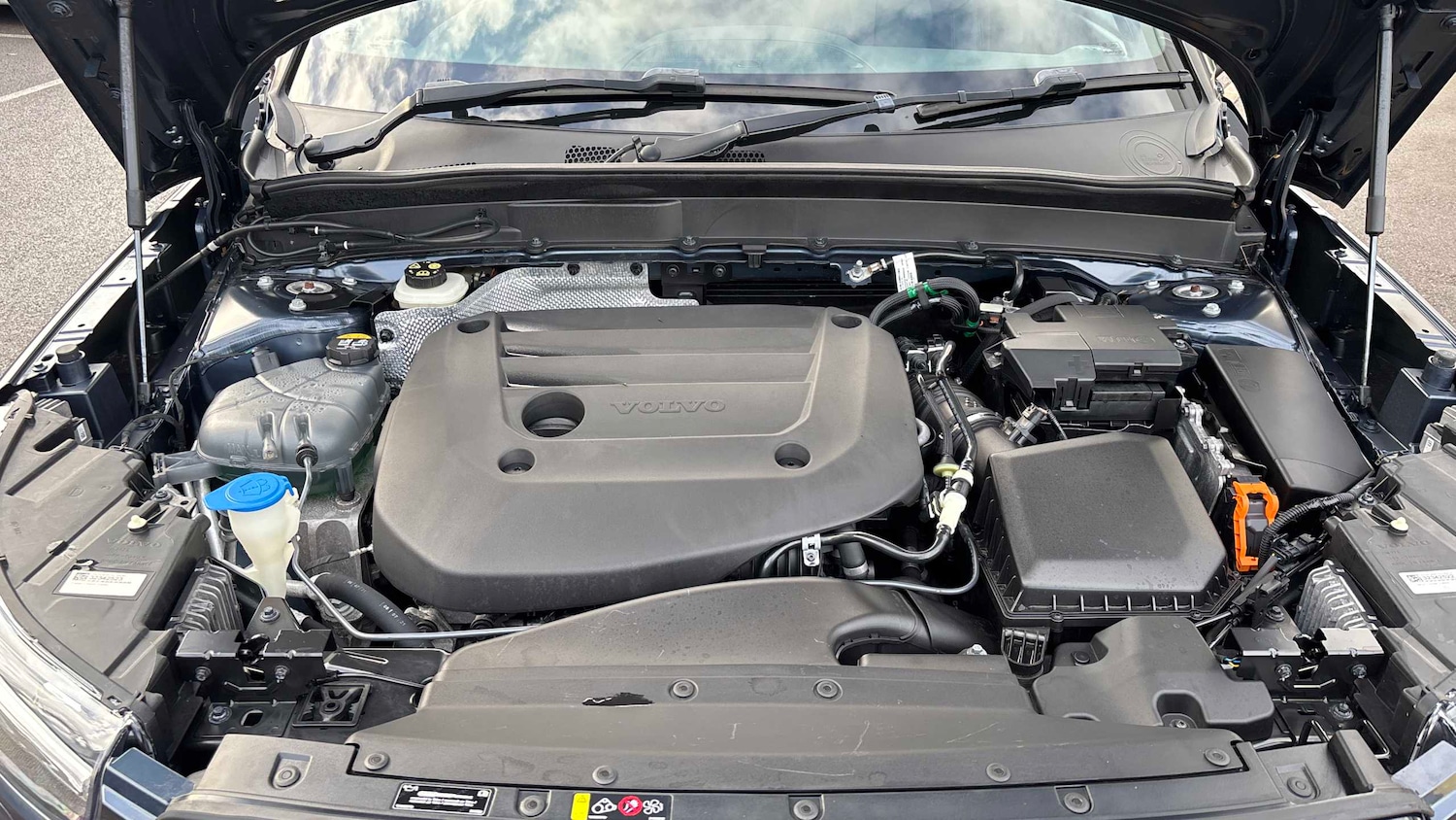 Used Volvo XC40 2021 for sale - 76442421: Photo 11