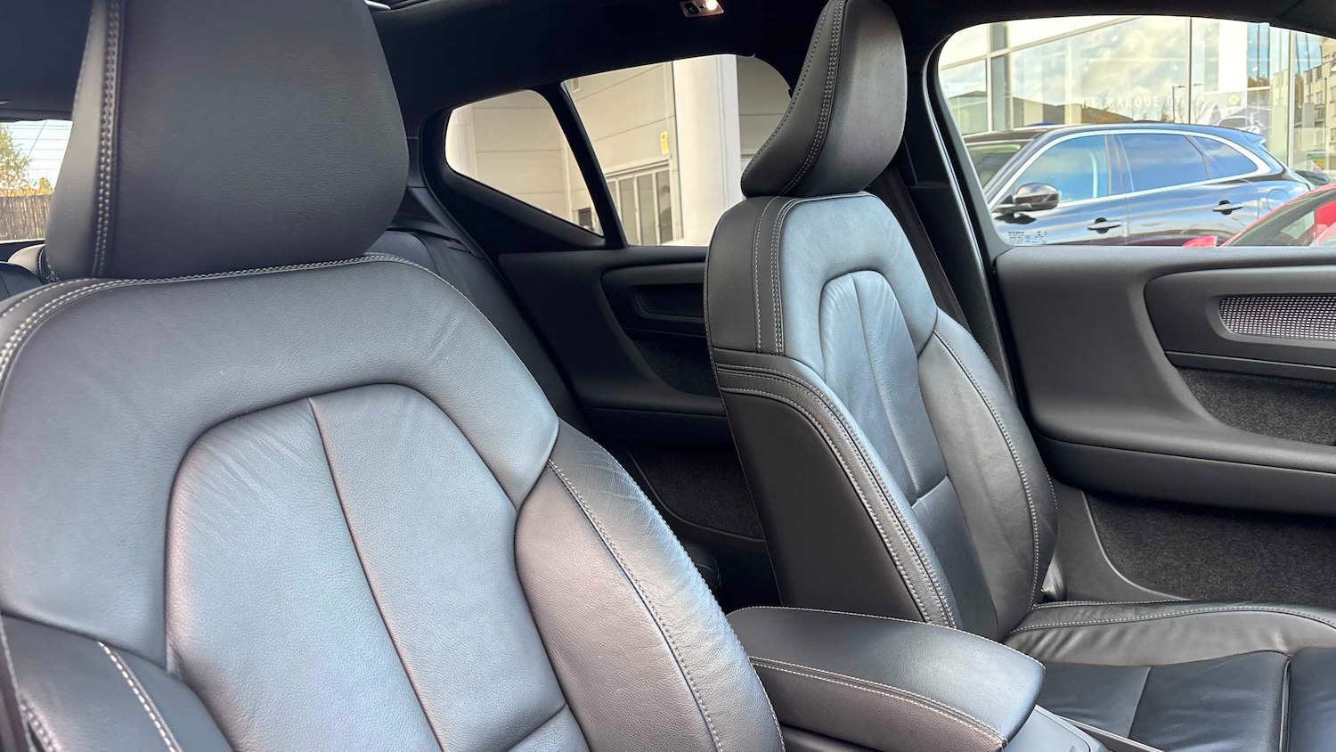 Used Volvo XC40 2021 for sale - 76442421: Photo 21