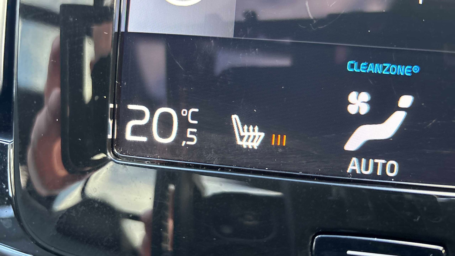 Used Volvo XC40 2021 for sale - 76442421: Photo 23