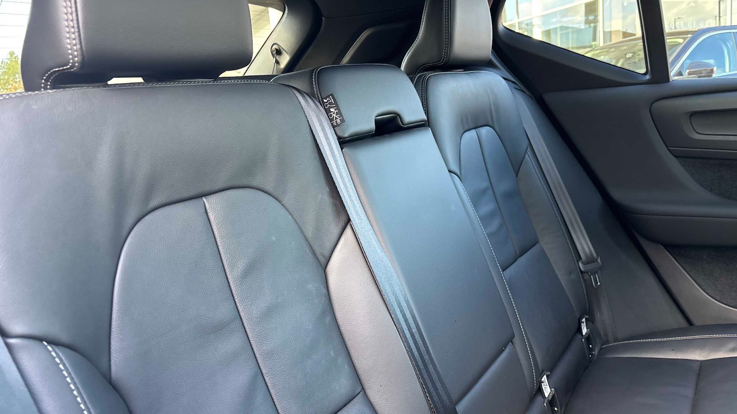 Used Volvo XC40 2021 for sale - 76442421: Photo 31