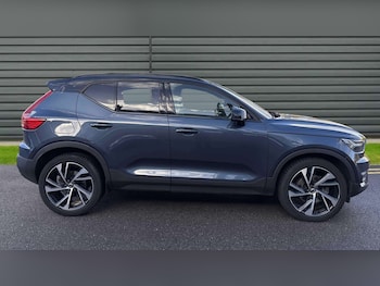 Used Volvo XC40 2021 for sale - 76442421: Photo