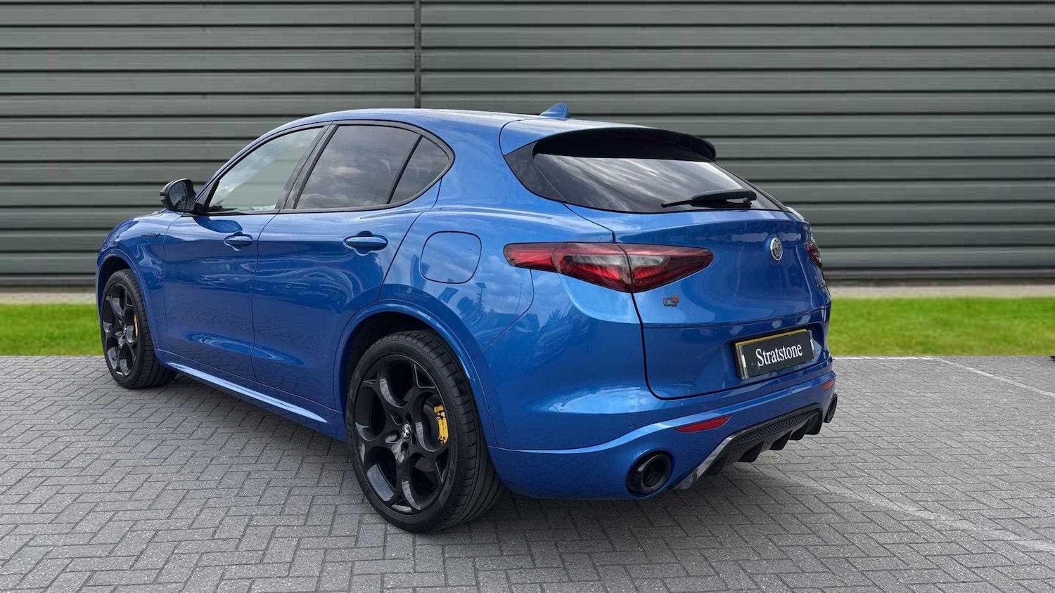 Used Alfa Romeo Stelvio 2021 for sale - 76034820: Photo 3