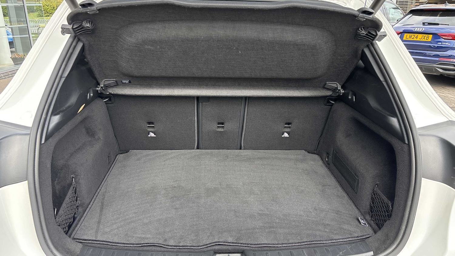 Used Mercedes-Benz GLA 2023 for sale - 76205110: Photo 13