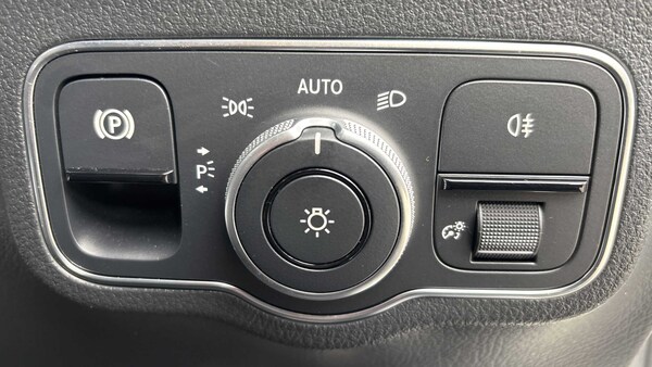 Used Mercedes-Benz GLA 2023 for sale - 76205110: Photo 21