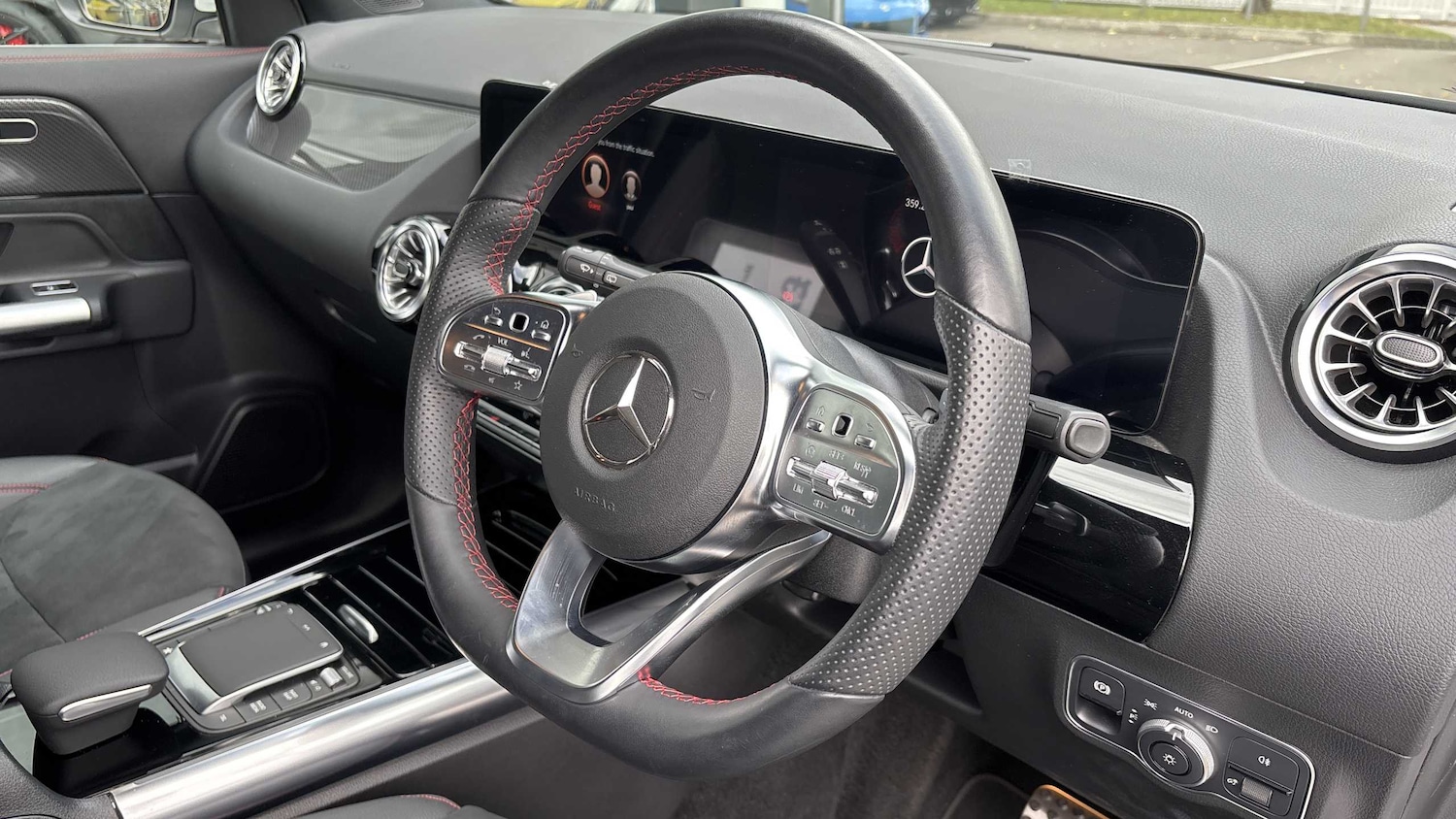 Used Mercedes-Benz GLA 2023 for sale - 76205110: Photo 6