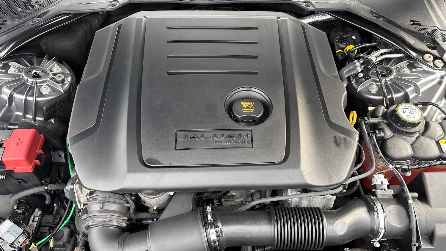 Used Jaguar XE 2019 for sale - 76488137: Photo 14