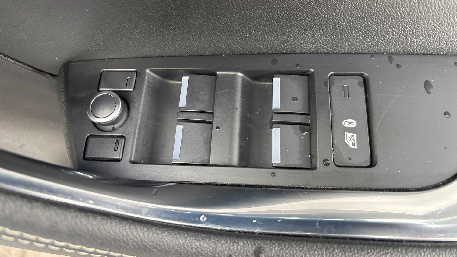 Used Jaguar XE 2019 for sale - 76488137: Photo 20