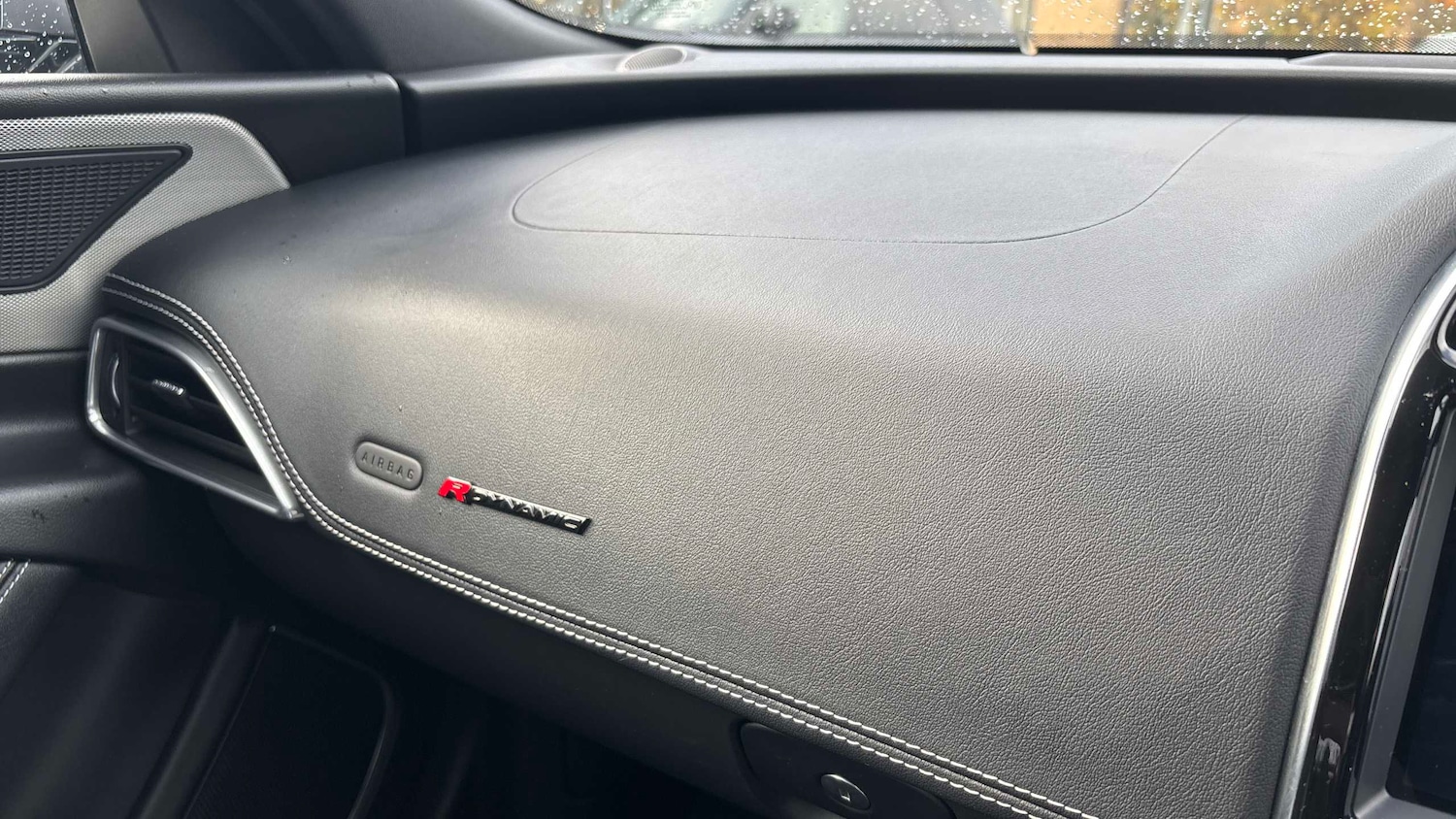 Used Jaguar XE 2019 for sale - 76488137: Photo 21