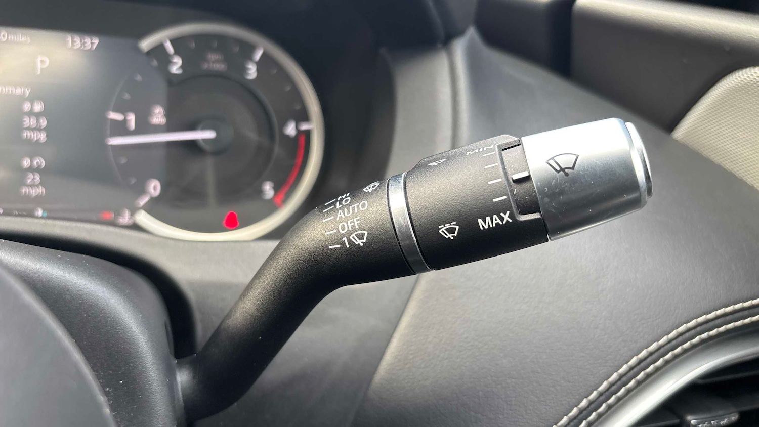 Used Jaguar XE 2019 for sale - 76488137: Photo 26