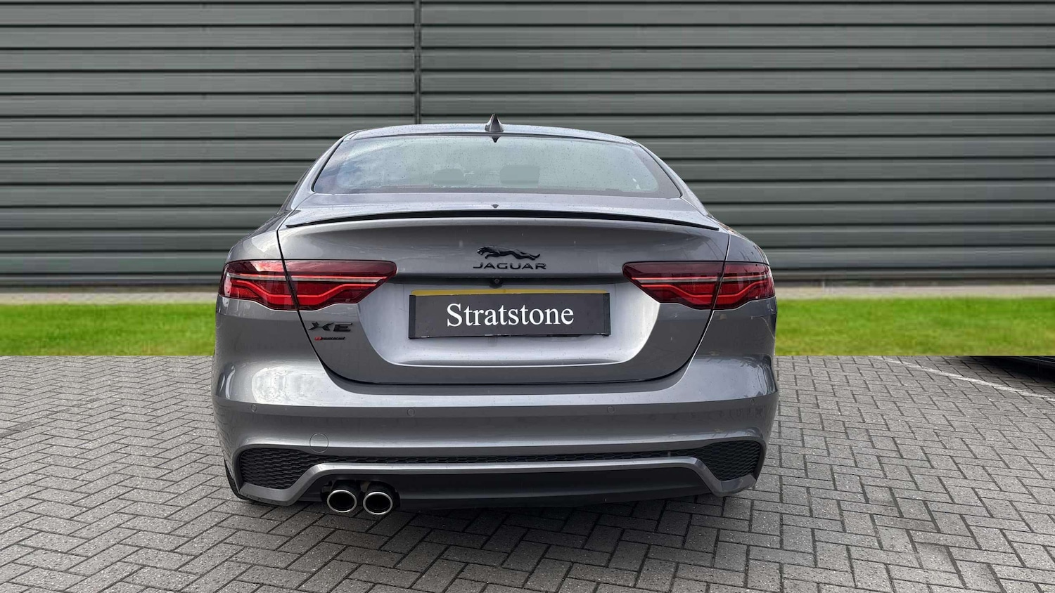 Used Jaguar XE 2019 for sale - 76488137: Photo 8