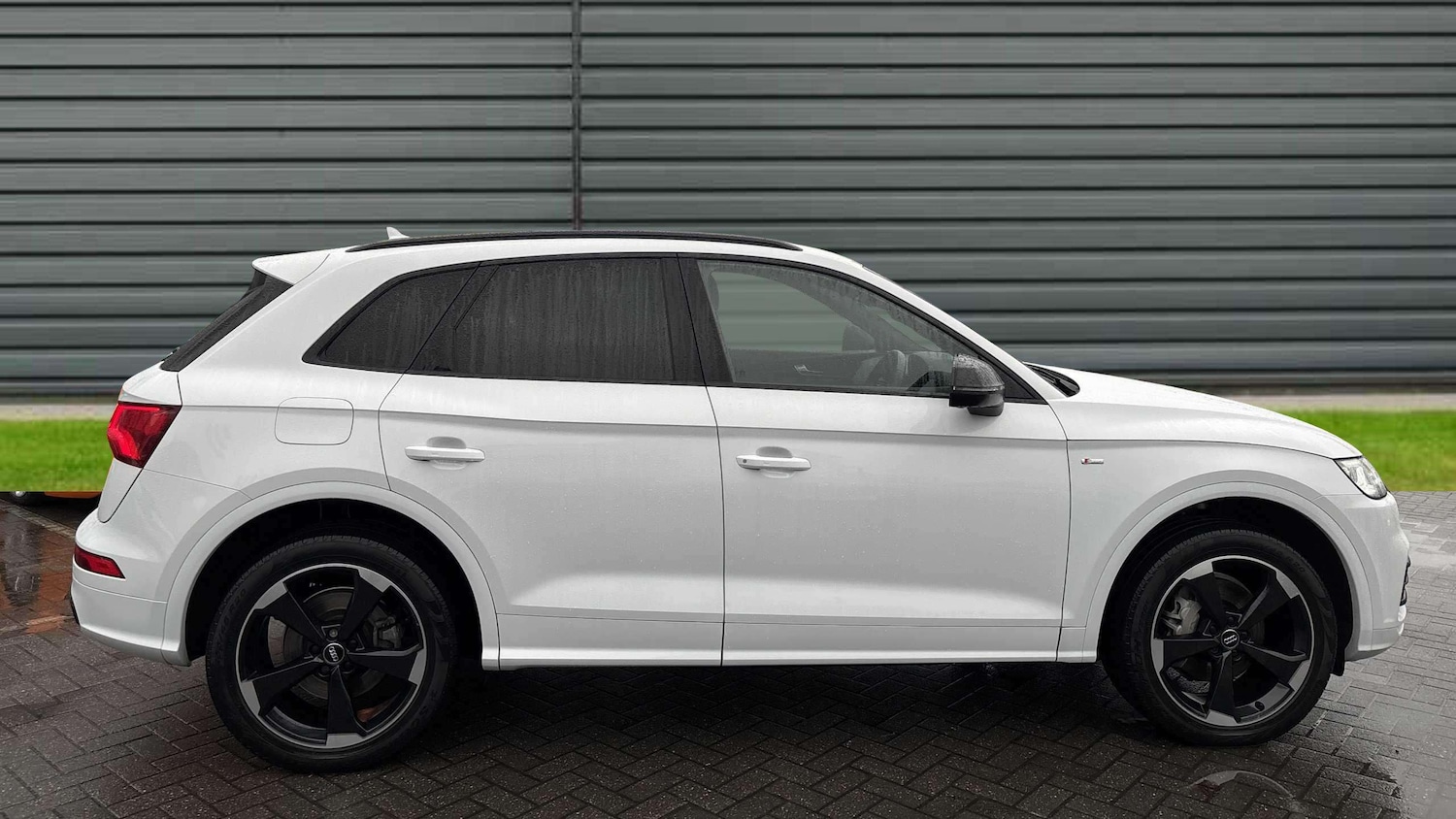 Used Audi Q5 2020 for sale - 76774087: Photo 4