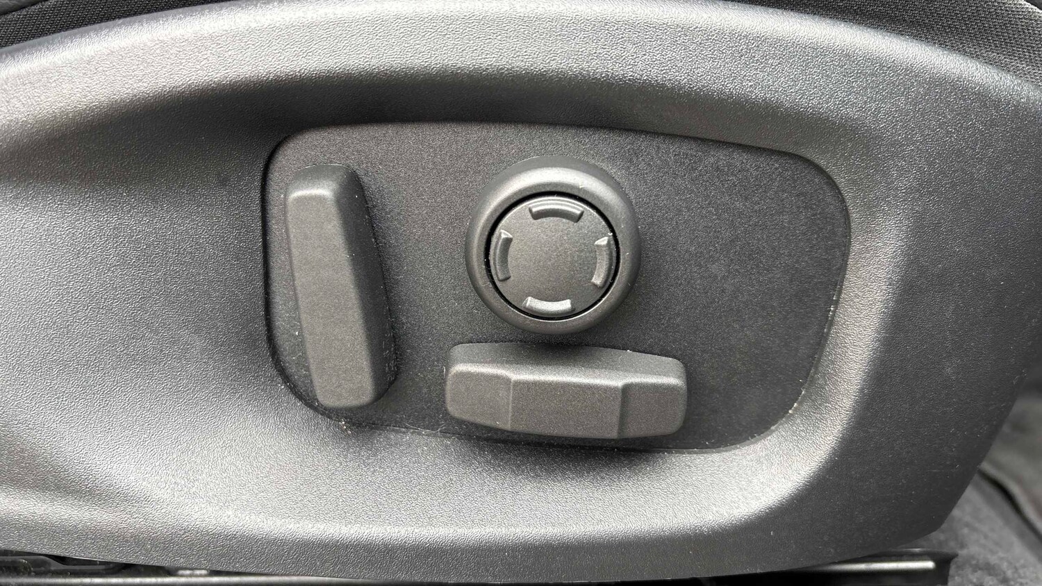 Used Jaguar E-Pace 2023 for sale - 77615514: Photo 19