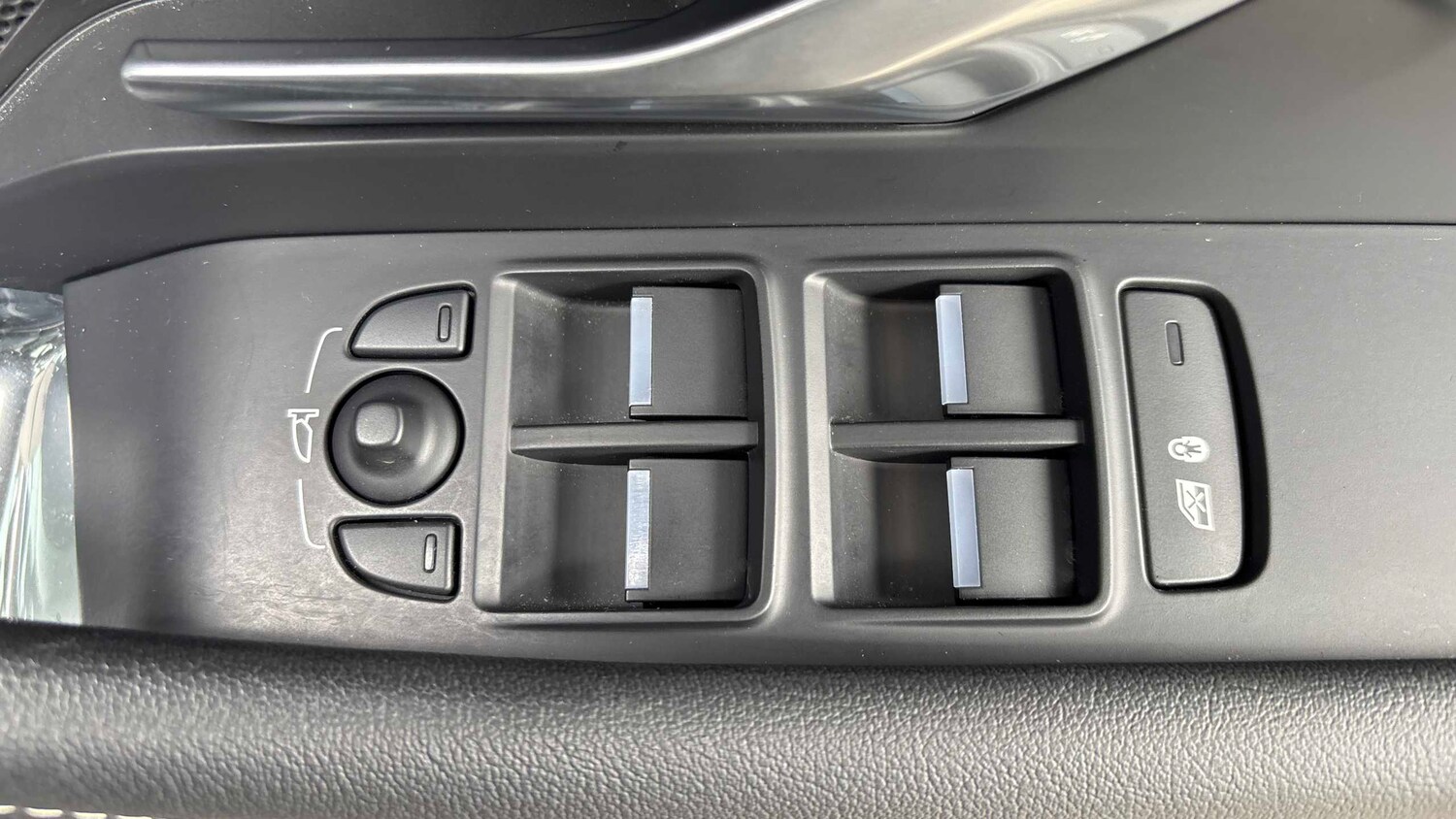 Used Jaguar E-Pace 2023 for sale - 77615514: Photo 20