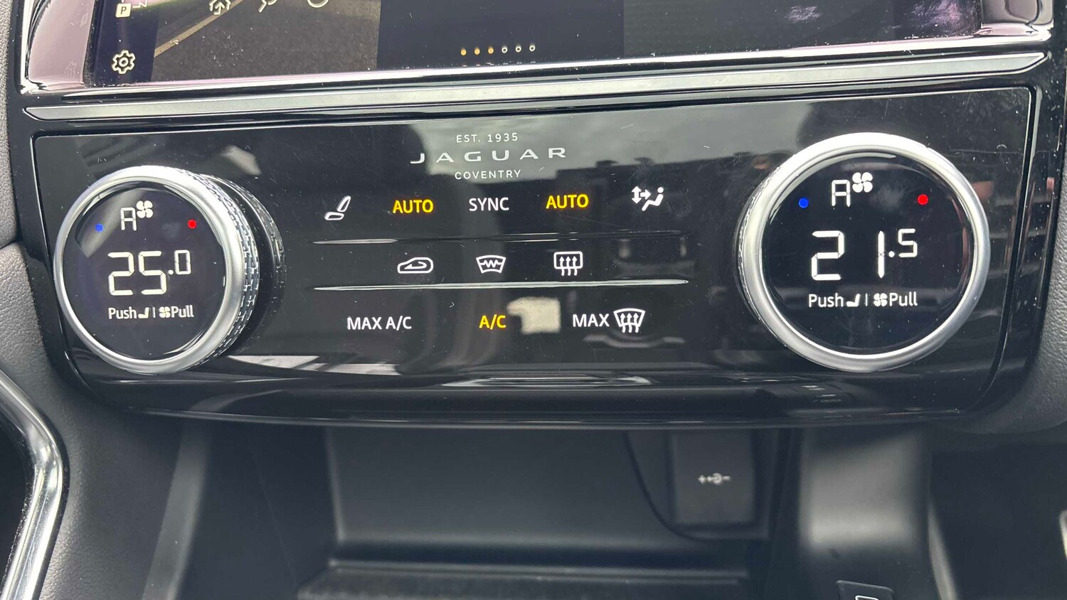 Used Jaguar E-Pace 2023 for sale - 77615514: Photo 29