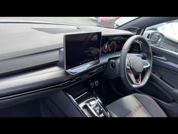 Used Volkswagen Golf 2025 for sale - 75105039: Photo