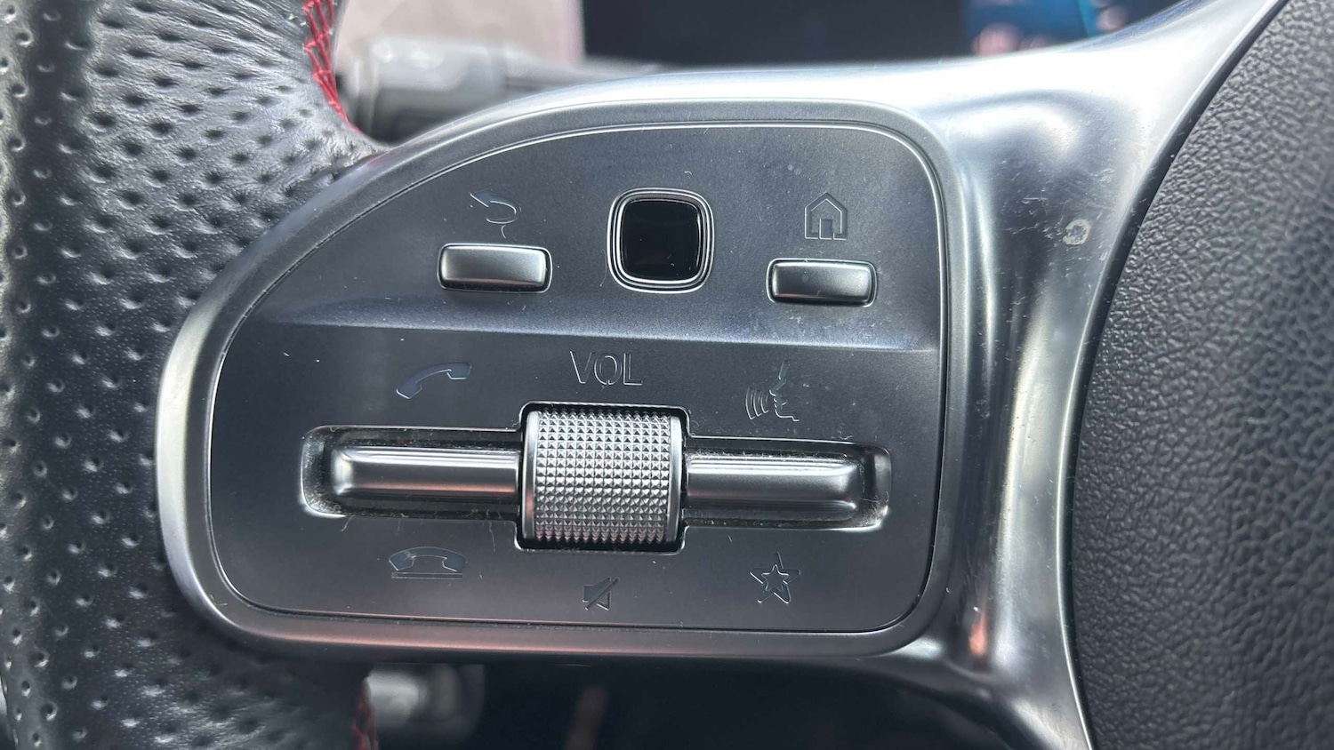 Used Mercedes-Benz A-Class 2020 for sale - 76928979: Photo 28