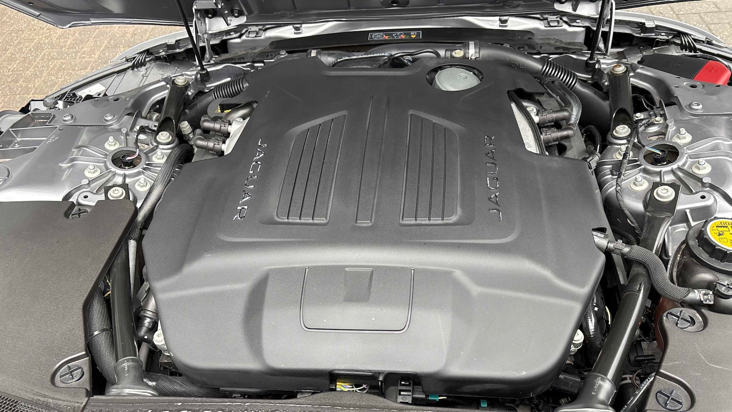 Used Jaguar F-Type 2021 for sale - 77282035: Photo 15