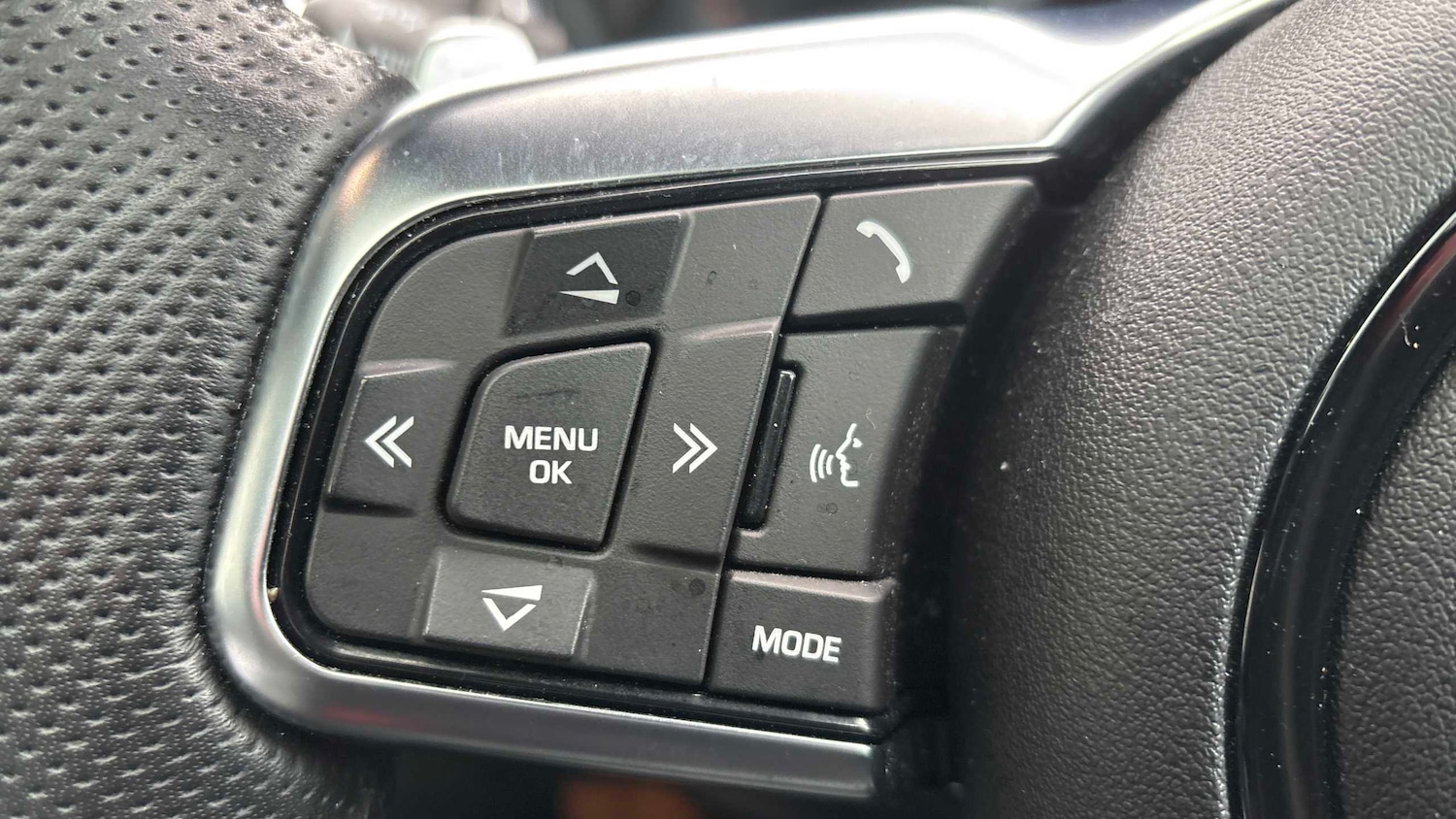 Used Jaguar F-Type 2021 for sale - 77282035: Photo 23