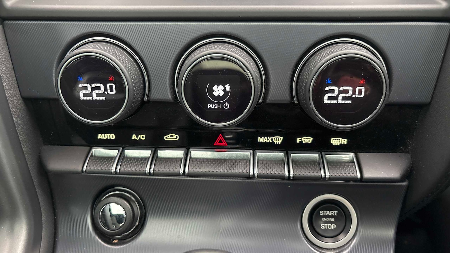 Used Jaguar F-Type 2021 for sale - 77282035: Photo 31