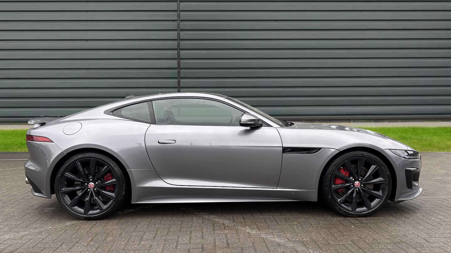 Used Jaguar F-Type 2021 for sale - 77282035: Photo 4