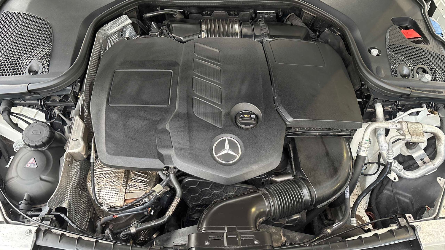 Used Mercedes-Benz E Class 2018 for sale - 77158402: Photo 14