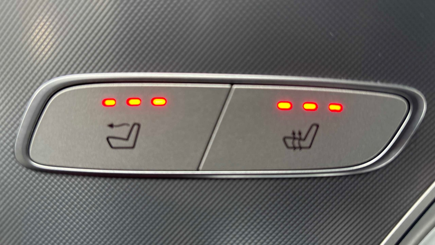 Used Mercedes-Benz E Class 2018 for sale - 77158402: Photo 31