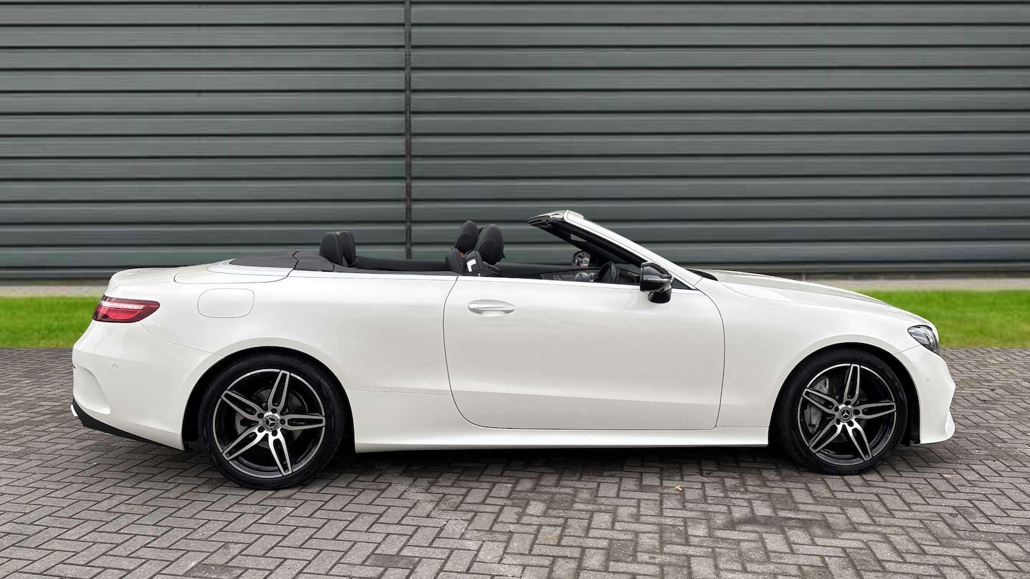 Used Mercedes-Benz E Class 2018 for sale - 77158402: Photo 4