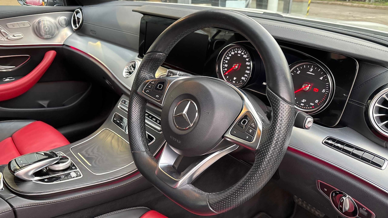 Used Mercedes-Benz E Class 2018 for sale - 77158402: Photo 6