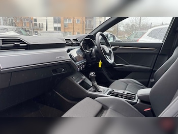 Used Audi Q3 2023 for sale - 77827347: Photo