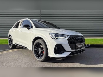 Audi - Q3