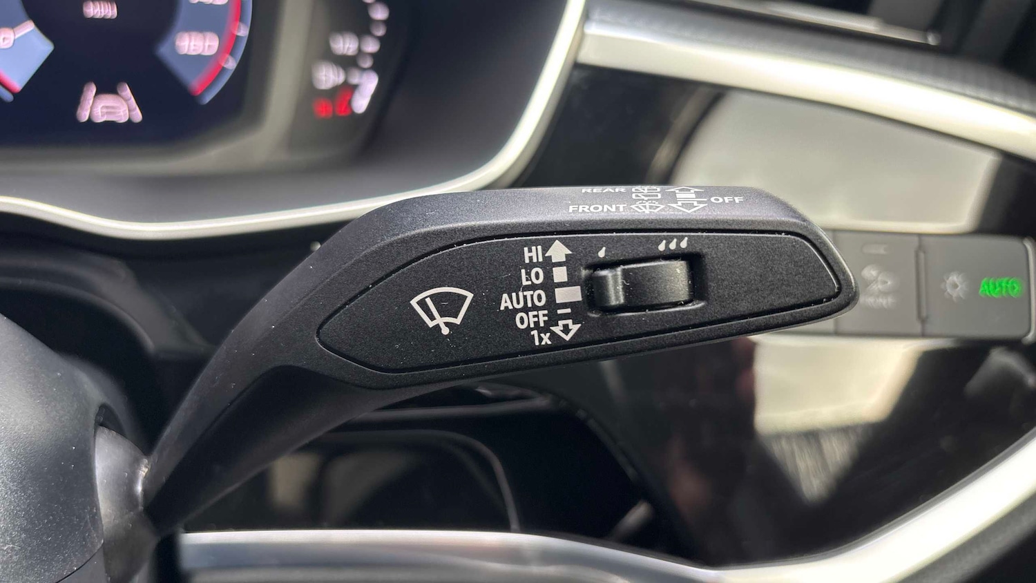 Used Audi Q3 2021 for sale - 76401238: Photo 30