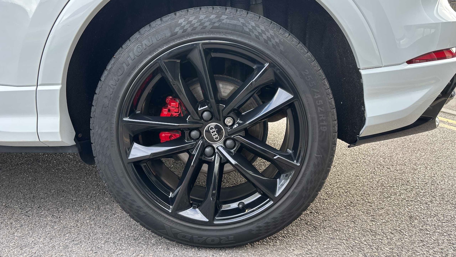 Used Audi Q3 2021 for sale - 76401238: Photo 5
