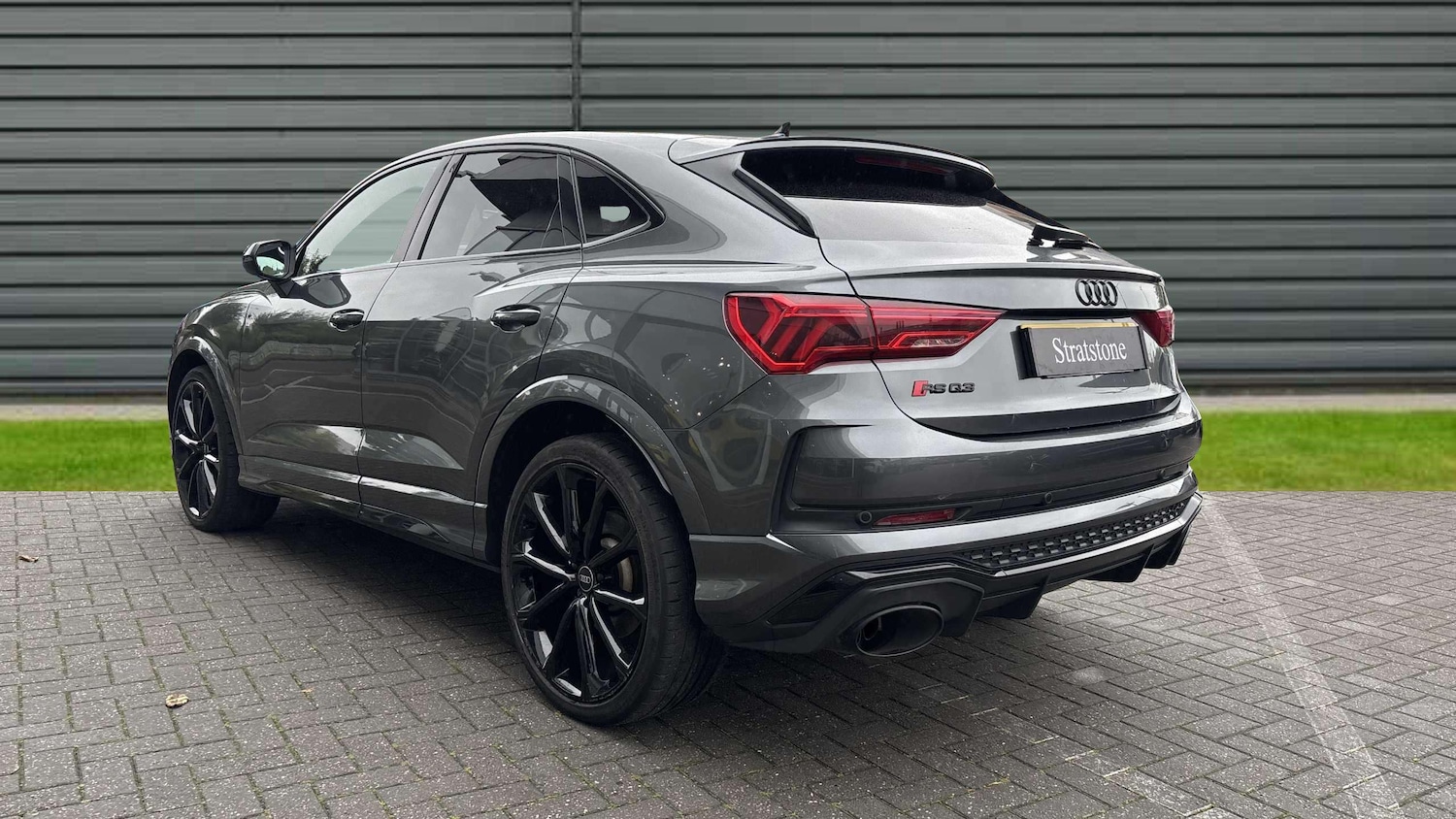 Used Audi RS Q3 2022 for sale - 76488092: Photo 3