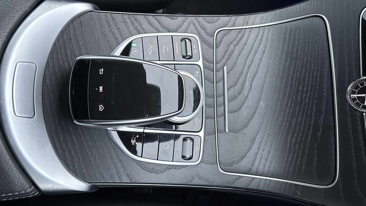 Used Mercedes-Benz C Class 2018 for sale - 76692006: Photo 20