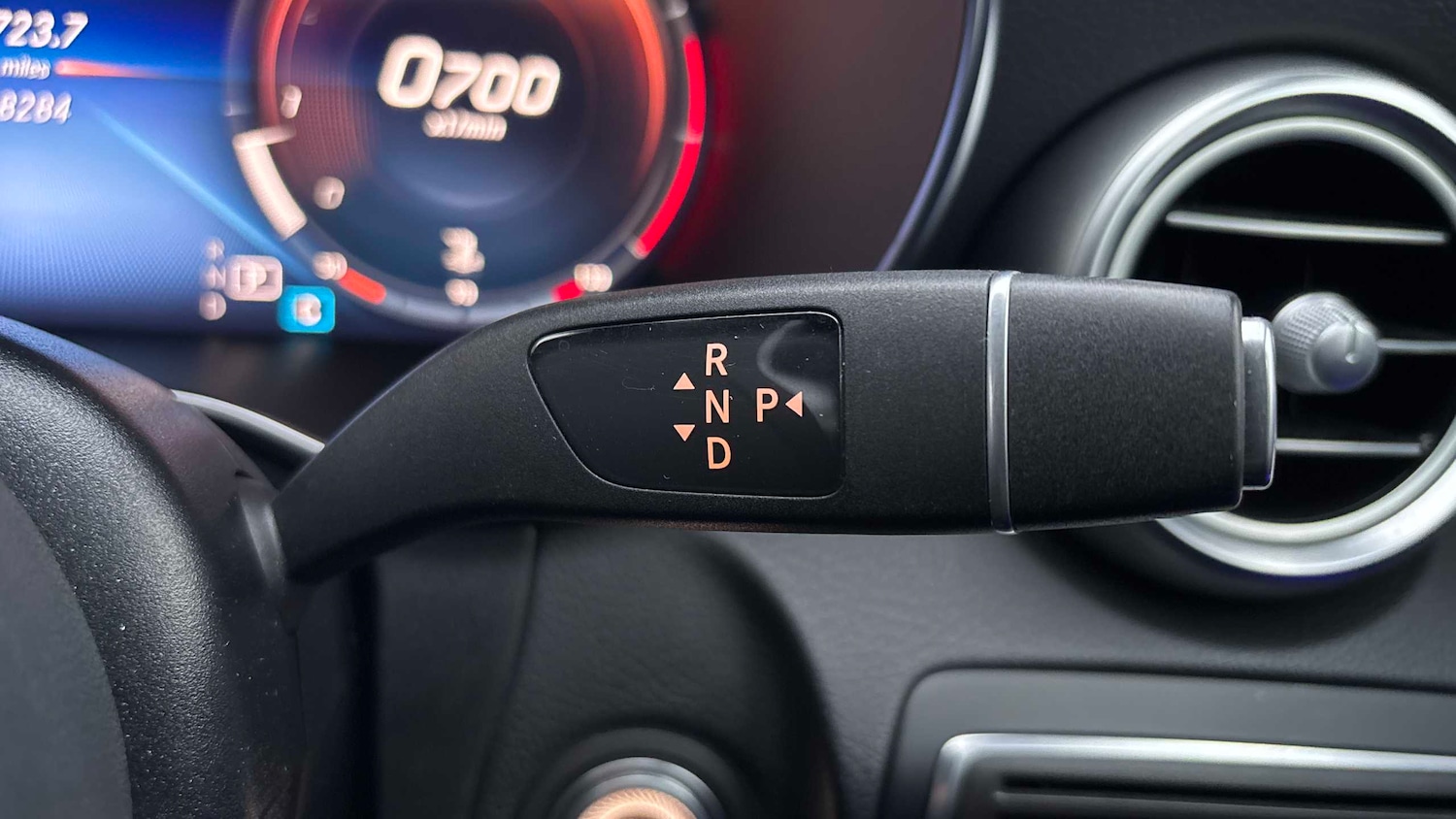 Used Mercedes-Benz C Class 2018 for sale - 76692006: Photo 24