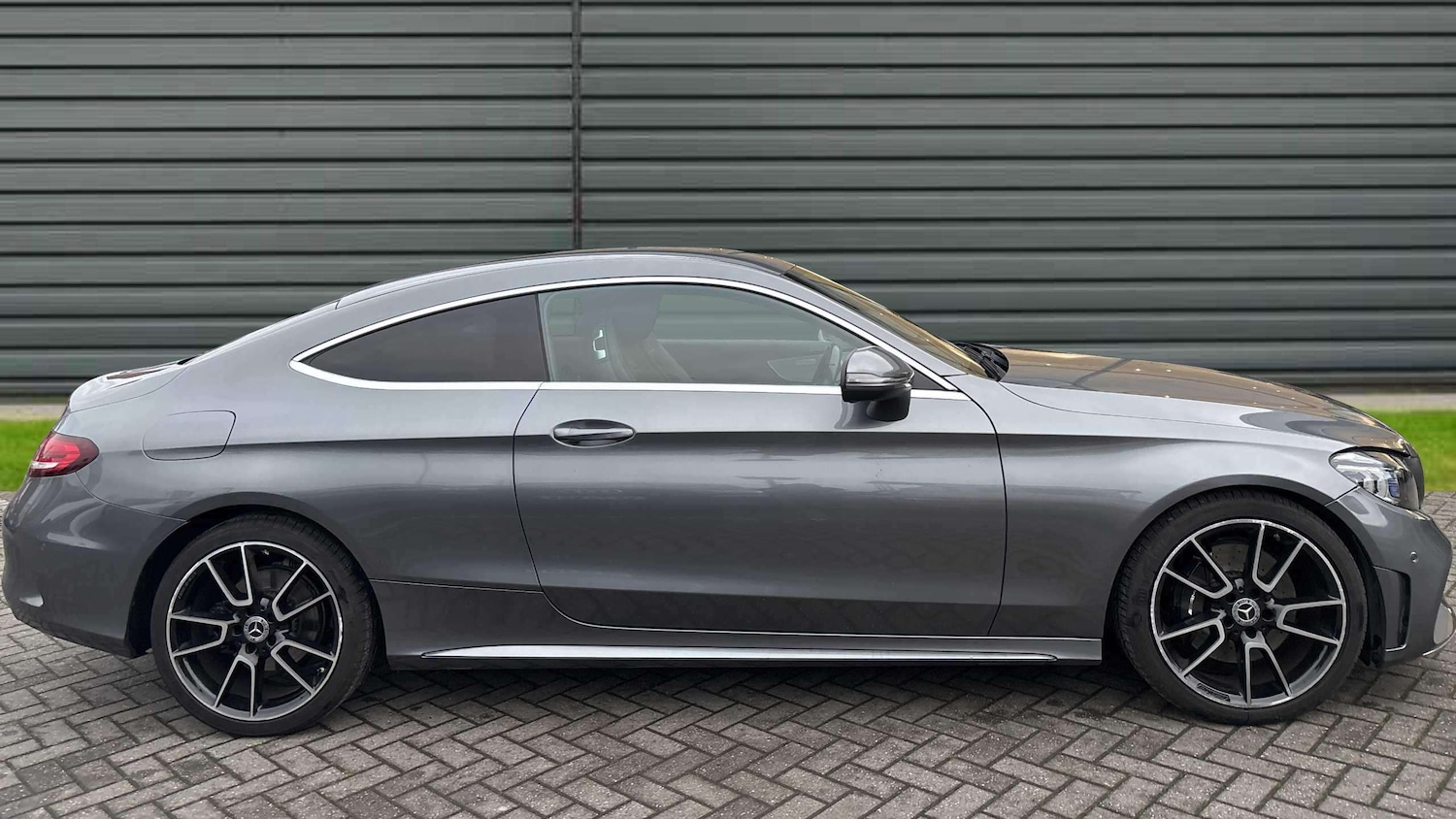 Used Mercedes-Benz C Class 2018 for sale - 76692006: Photo 4