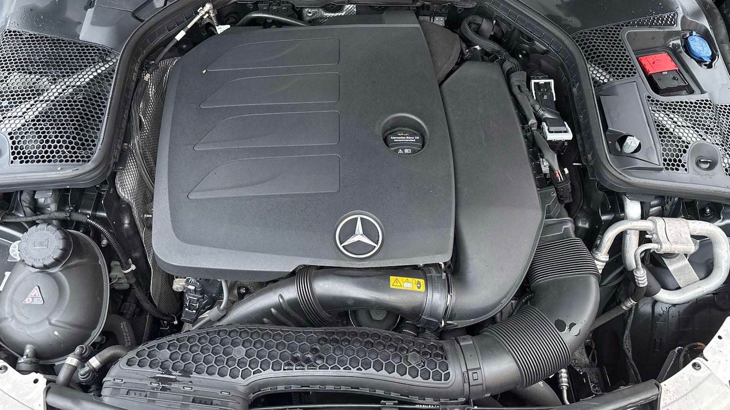 Used Mercedes-Benz C Class 2018 for sale - 76692006: Photo 8