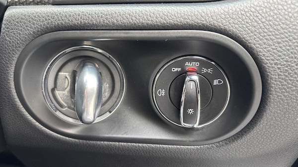 Used Porsche Macan 2019 for sale - 75249046: Photo 22