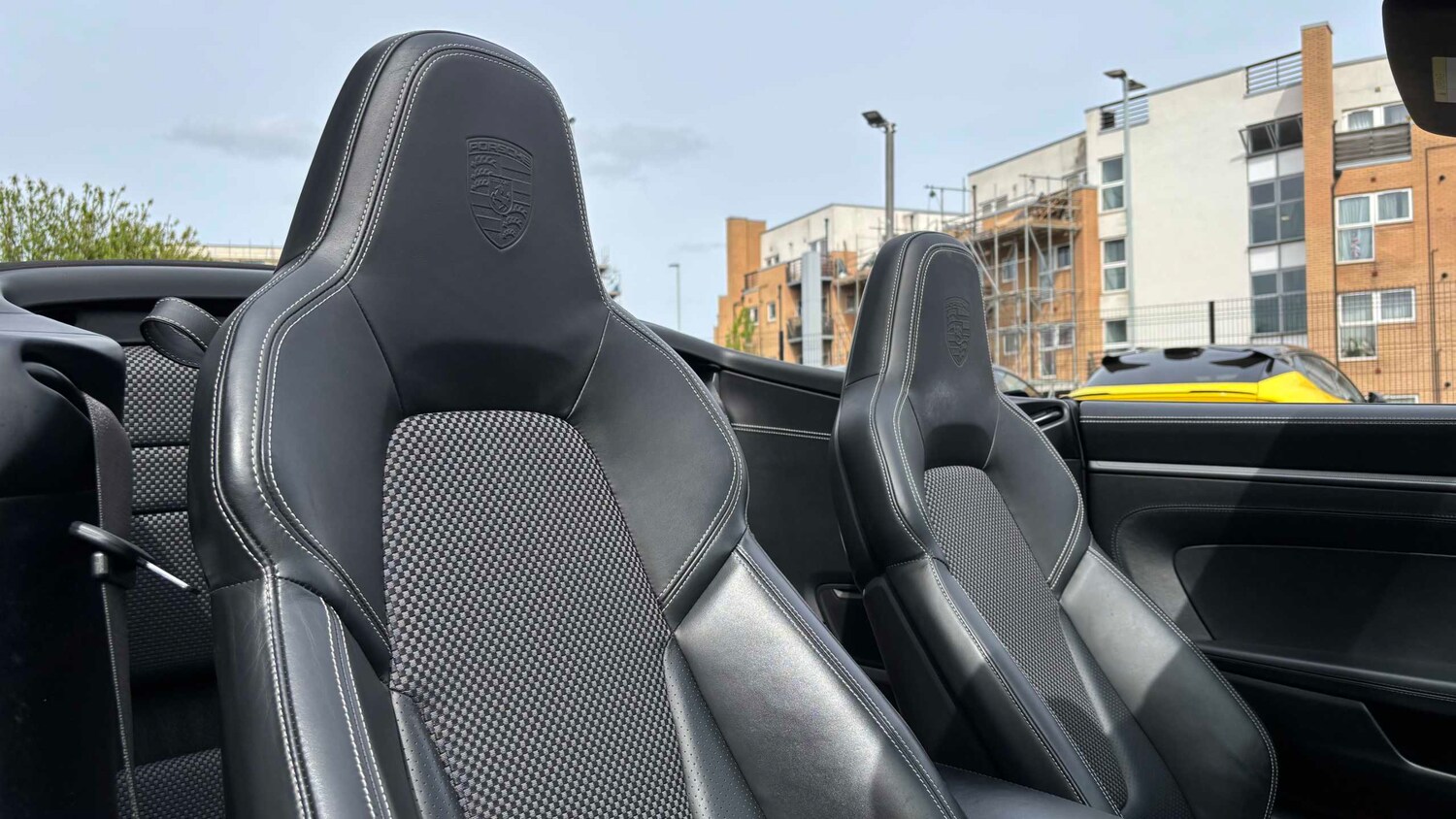 Used Porsche 911 2019 for sale - 78208932: Photo 18