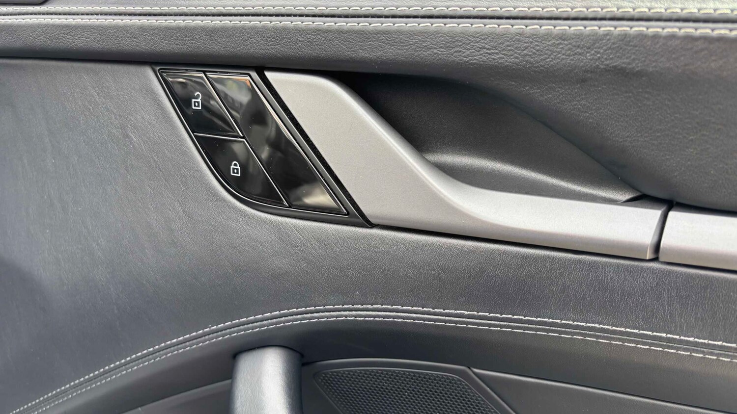 Used Porsche 911 2019 for sale - 78208932: Photo 24