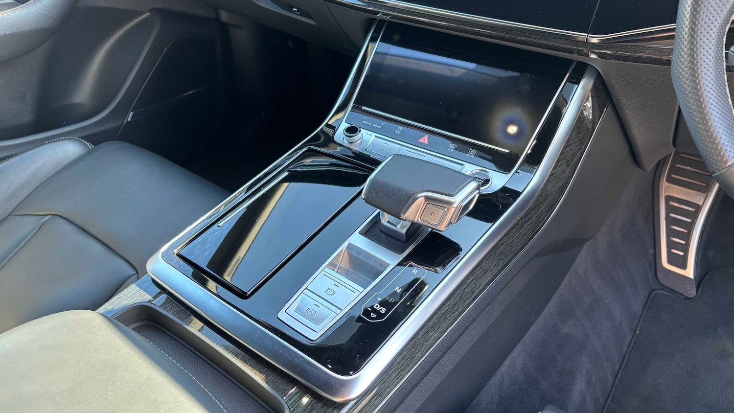 Used Audi Q8 2023 for sale - 77960909: Photo 28