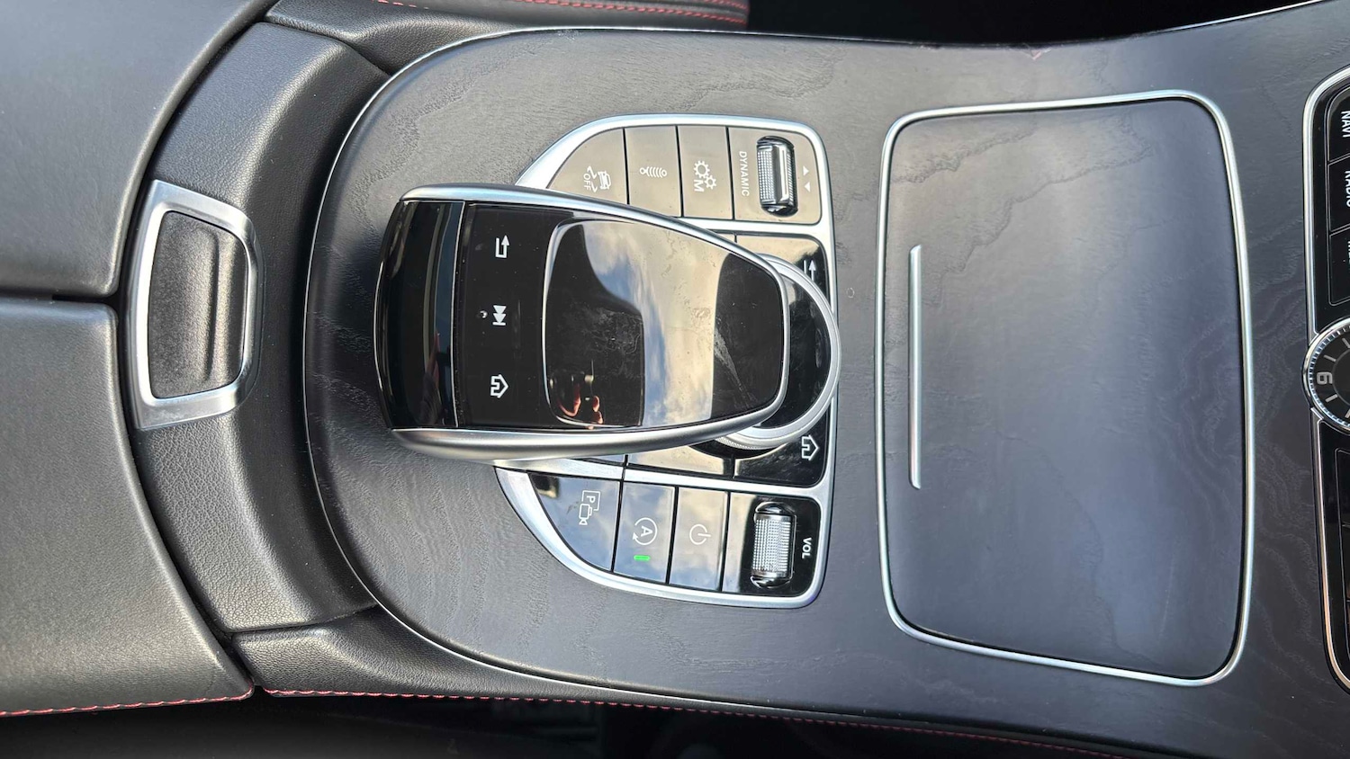 Used Mercedes-Benz E Class 2019 for sale - 76648865: Photo 26