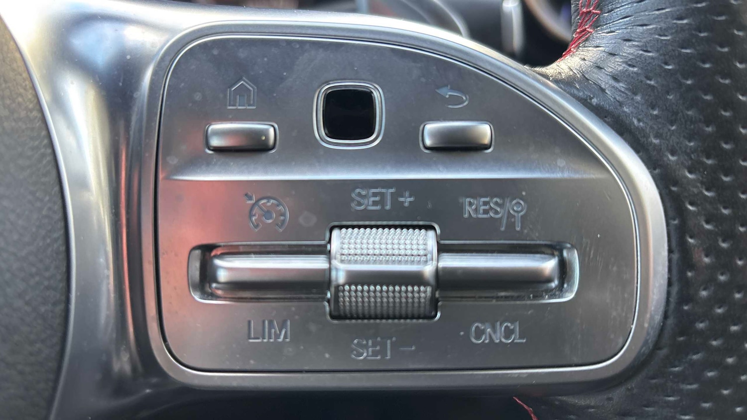 Used Mercedes-Benz E Class 2019 for sale - 76648865: Photo 33