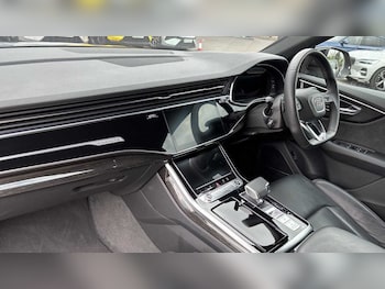 Used Audi Q8 2022 for sale - 75189821: Photo