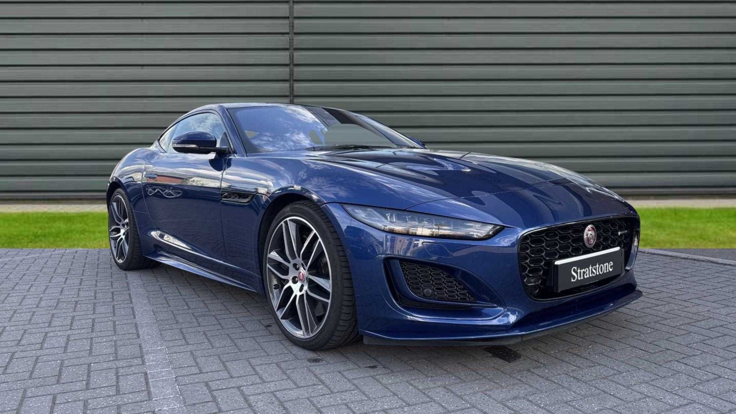 2020 Jaguar F-Type 5.0 P450 Supercharged V8 R-Dynamic 2dr Auto AWD Coupe Petrol - Picture 1 of 24